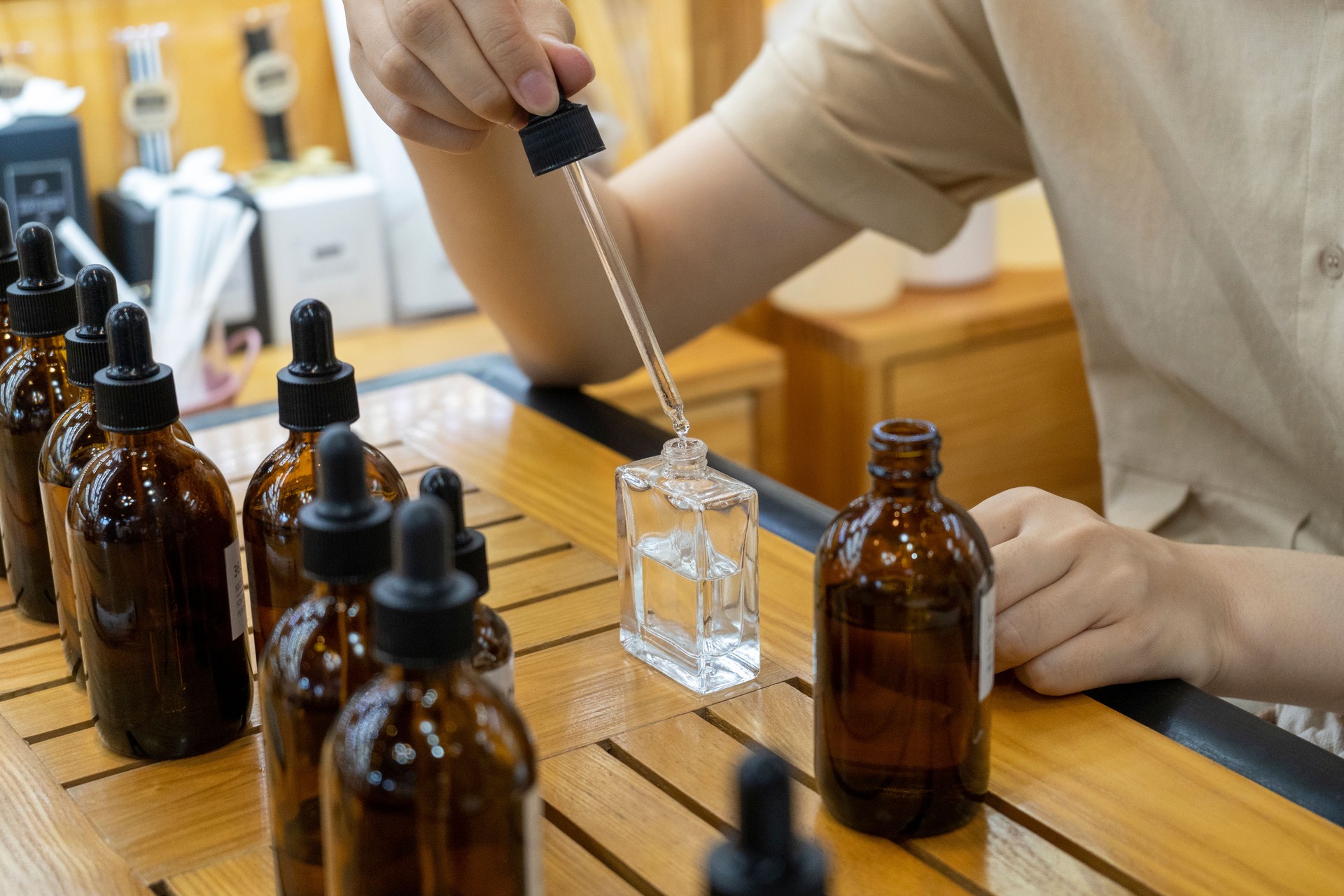 hyangsu mandeulgi
6 / 5000
Translation results
perfume making